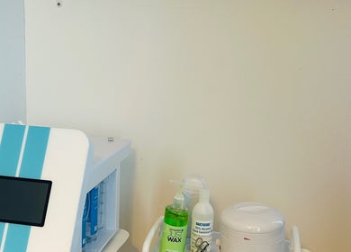 Spa equipment at Brazil Waxing Woodside Park, London, England, GB. Clean, well-stocked treatment area.