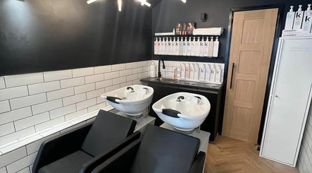 Bangs Salon Tutbury, bild 3