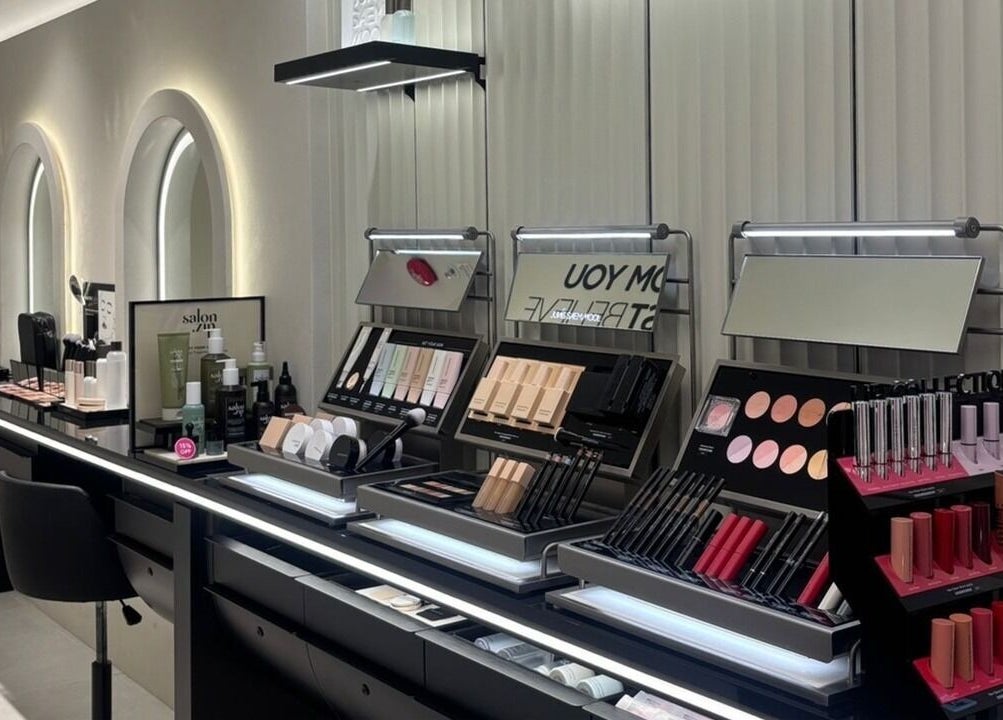 Elegant makeup counter at JungSaemMool beauty (SOGO Kai Tak), Kowloon, Hong Kong Island, HK.