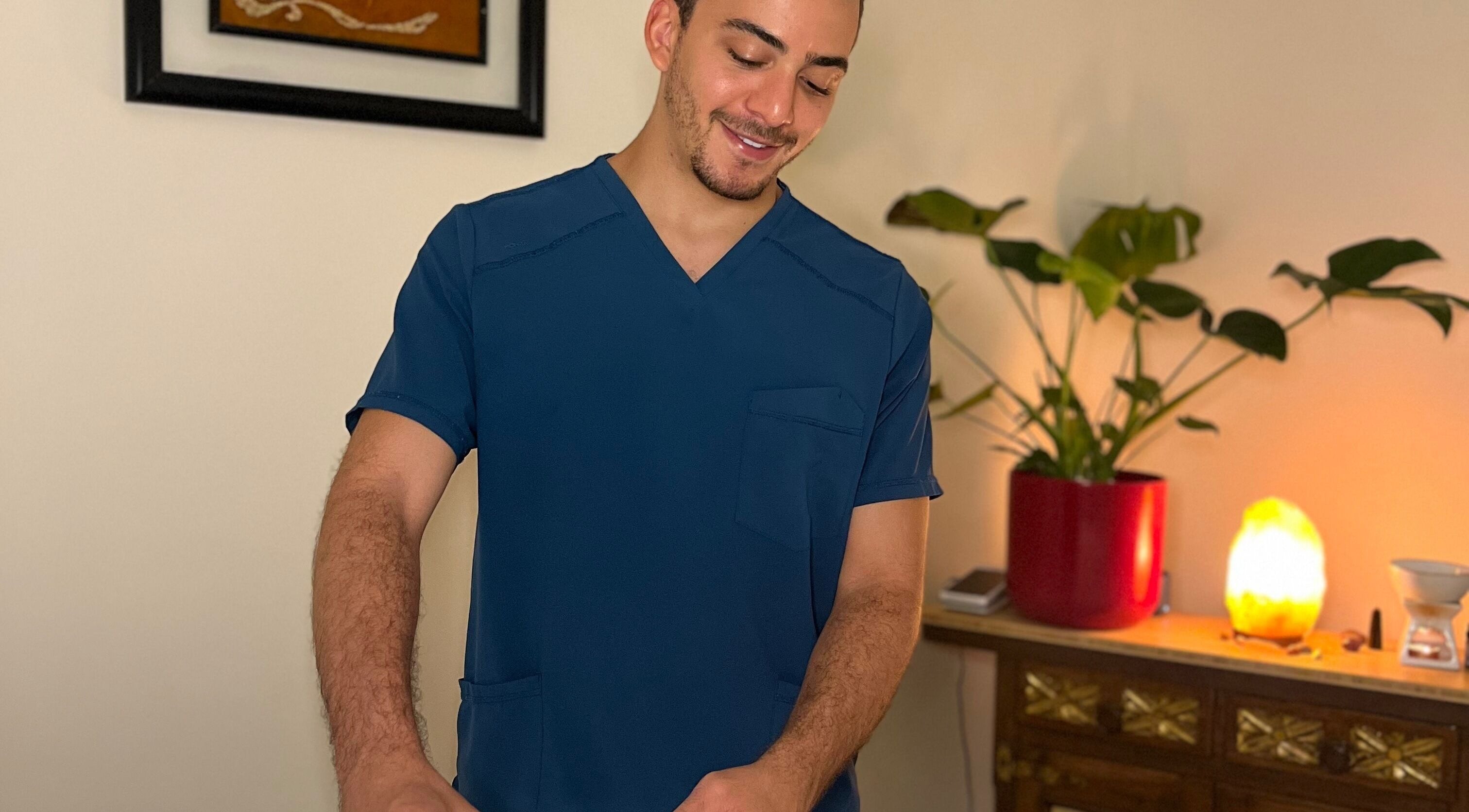 Terapeuta de Cielo Zen-Quiromasaje Masaje & Terapias Holísticas em Barcelona, Catalunya, ES, em ambiente relaxante.