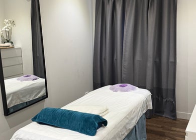 Health Point Massage Shop位于Perth, Western Australia, AU的宁静按摩房。