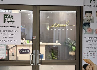 健康点按摩店入口，位于澳大利亚西澳珀斯，提供7天营业服务的美容与按摩。