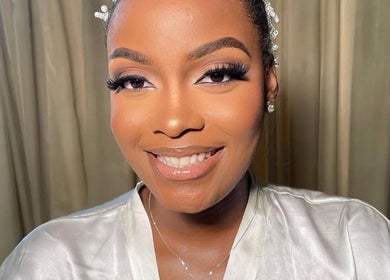 Smiling woman with elegant makeup at Bv Adams Makeup and Hair, Luanda, Luanda, AO.