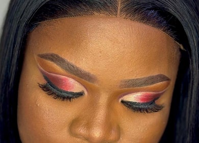 Bold eye makeup at Noelin Artistry Studio, Pretoria, Gauteng, ZA, showcasing detailed lash and brow design.