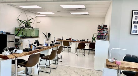 صورة The Cedar Tree Nails Salon | Portage 2