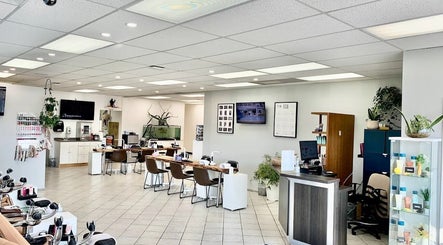 صورة The Cedar Tree Nails Salon | Portage 3