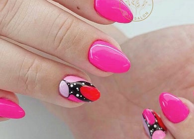 Bright pink and artistic nail design at The Cedar Tree Nails Salon | Portage, Winnipeg, Manitoba, CA.