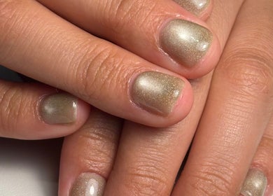 Elegant nail art showcased at Pawlish Nails, Kuala Lumpur, Wilayah Persekutuan Kuala Lumpur, MY.