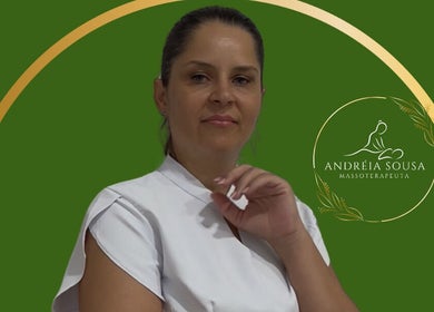 Andréia Sousa Massoterapeuta in Portimão offers serene massage therapy. Experience wellness at its best.