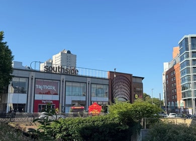 Exterior view of Southside shopping center near Physio Edge Films, London, England, GB.
