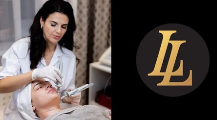 Aesthetician performing facial rejuvenation at Lumenius Luxe in West Hartford, Connecticut, US.