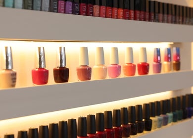 Collection de vernis à ongles chez Touché Beauty & Spa, Casablanca, Casablanca-settat, MA.