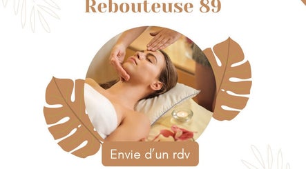 Massage relaxant à Rebouteuse 89, Migennes, Bourgogne-franche-comté, FR, offrant détente et bien-être.