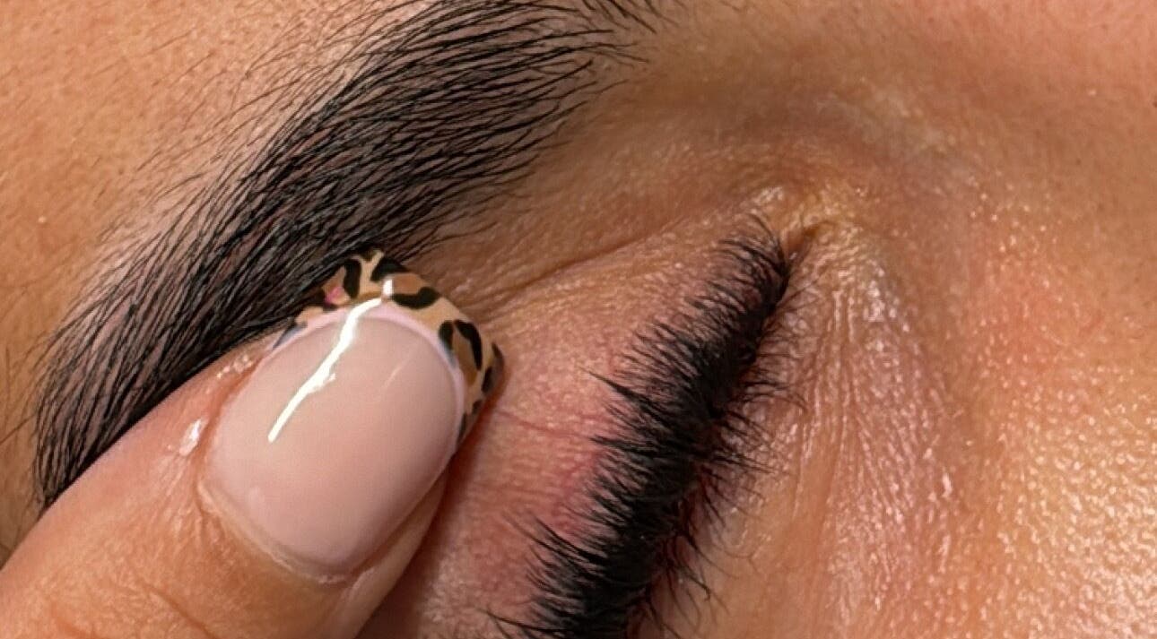 Close-up of eye with lush lashes, showcased at Sculptbeautee, London, England, GB.