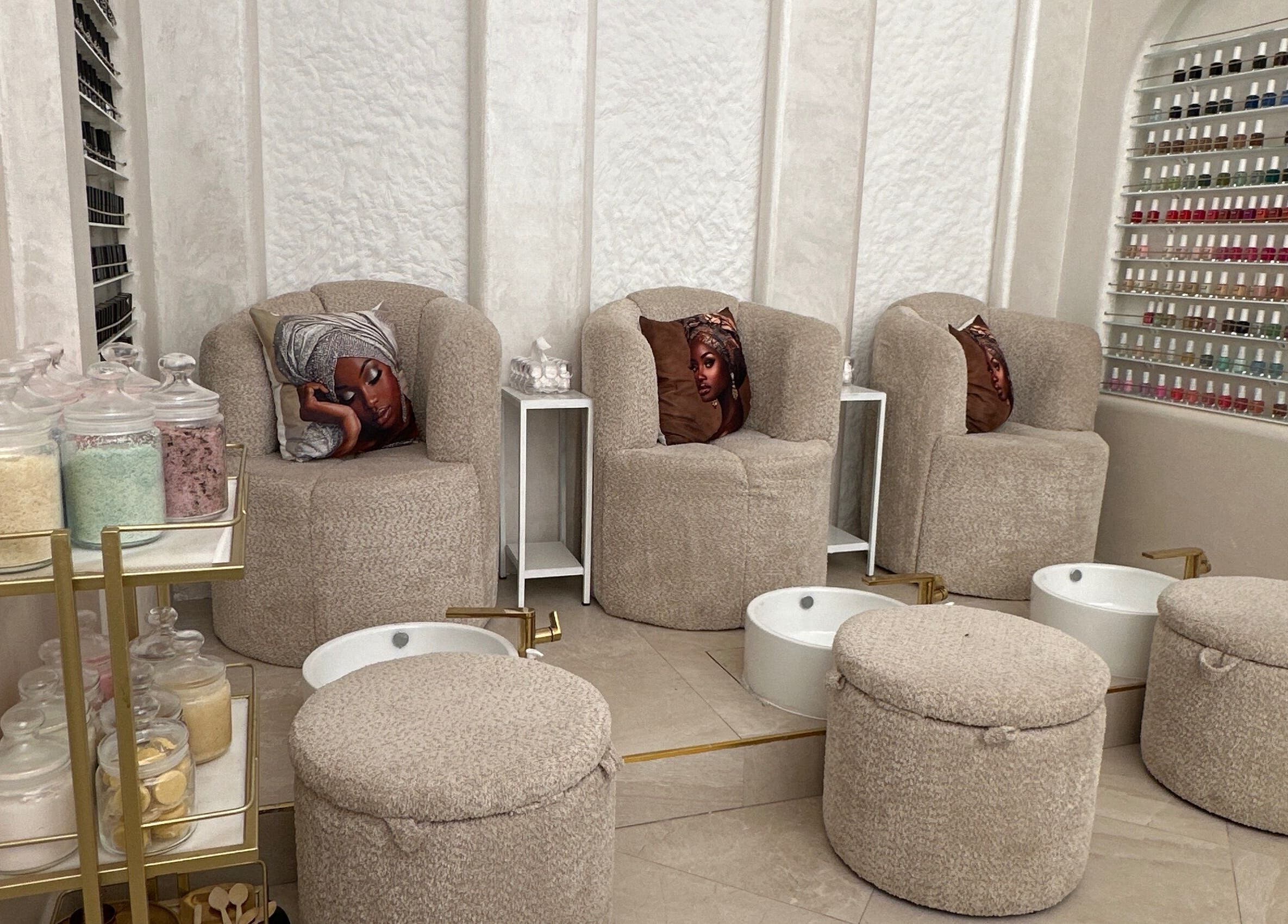 منطقة باديكير هادئة في HHS مع مقاعد مريحة وديكور أنيق، مراكش, مراكش - آسفي, MA.