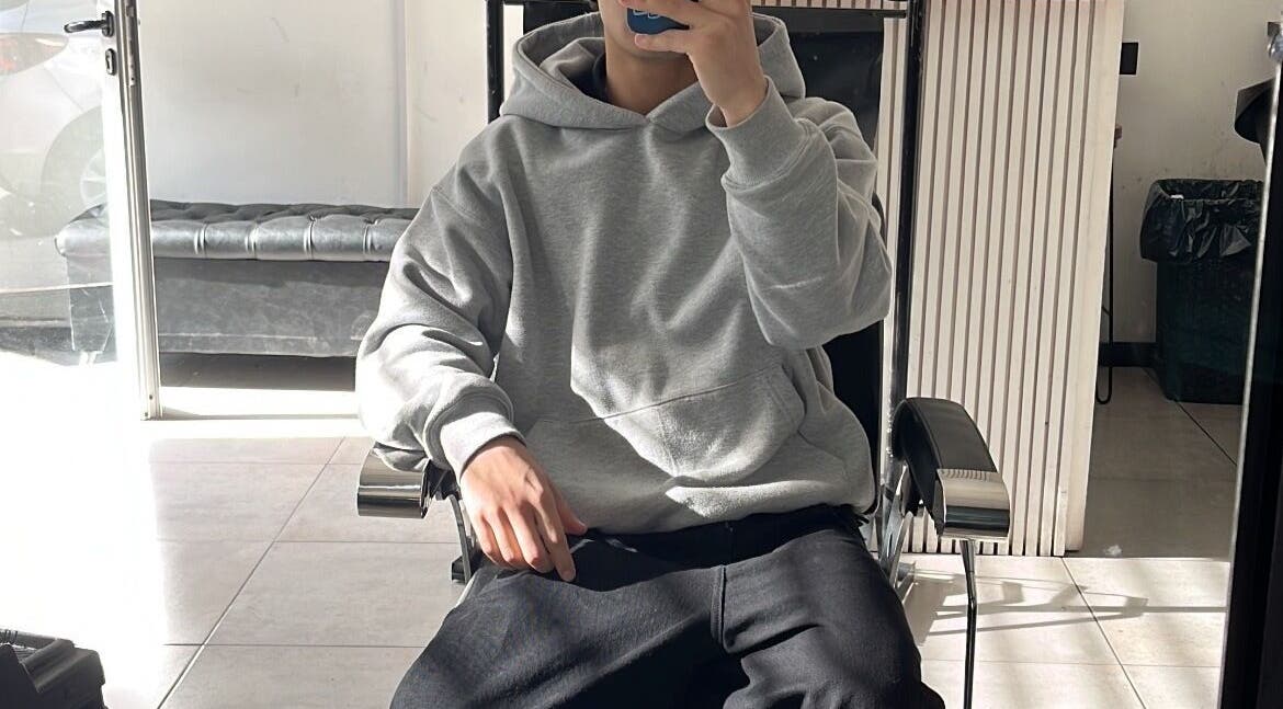 Stylish lounge chair at Rz Estudio, Quilmes, Provincia De Buenos Aires, AR, offering comfort and style.