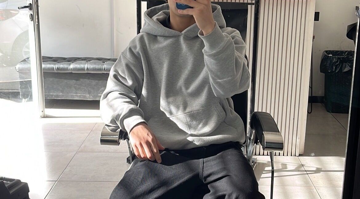 Stylish lounge chair at Rz Estudio, Quilmes, Provincia De Buenos Aires, AR, offering comfort and style.