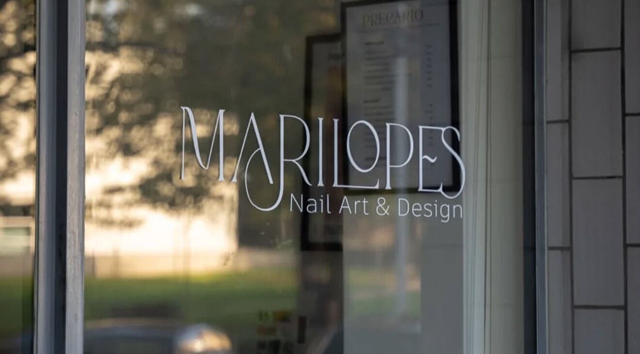 MariLopes naildesign entrance at Vila Nova De Famalicão, Braga, PT with elegant signage.