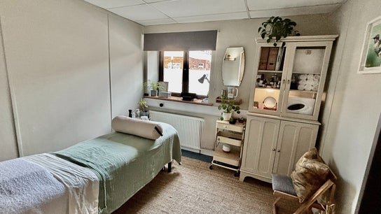 Burning Sage Reflexology