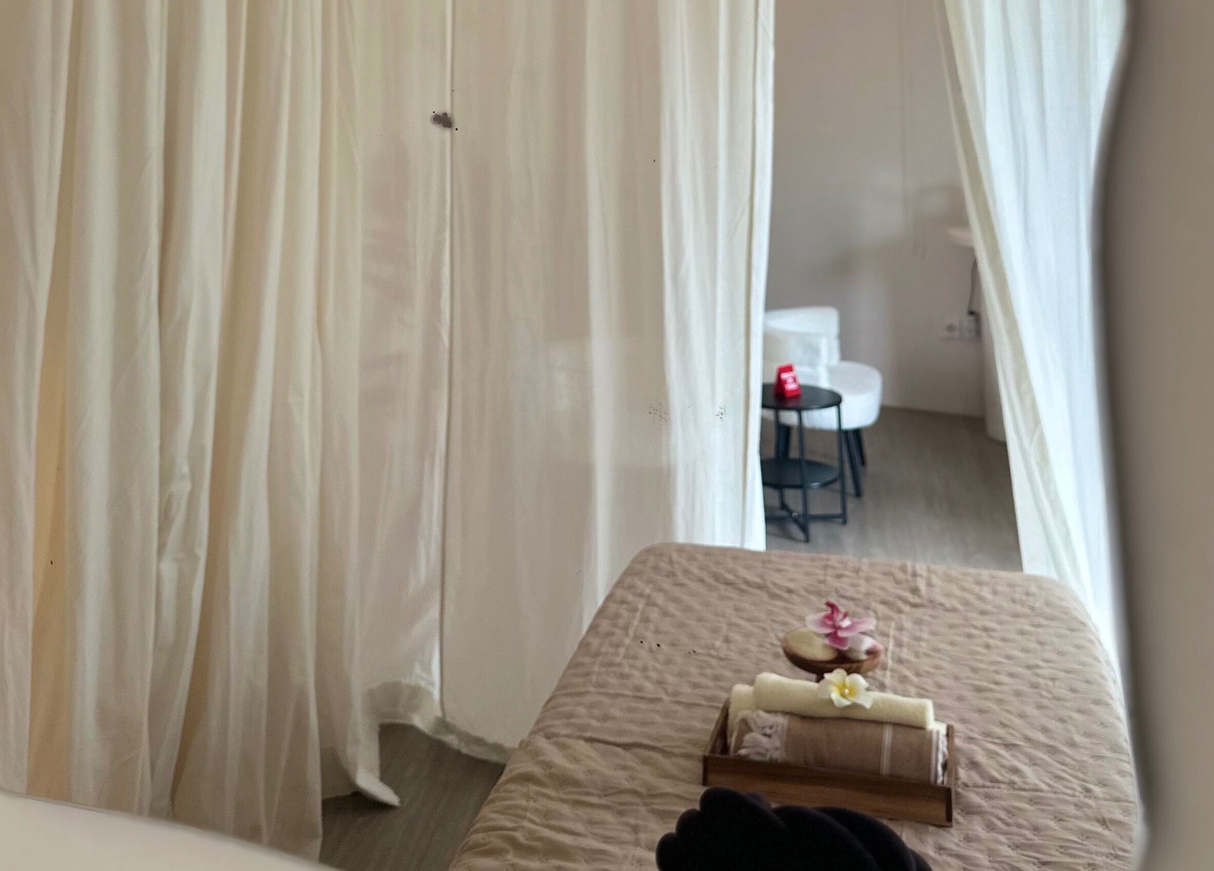 Relaxing treatment room at Luminee Spa in Bali, Bali, ID with soothing decor and a tranquil atmosphere.