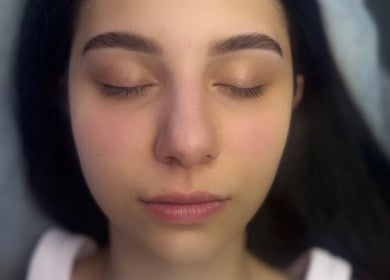 Relaxed client with closed eyes at Studio DCV by Diana, La Crescenta-montrose, California, US.