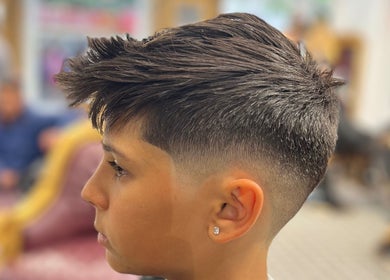 Modern fade haircut at Cutsbyraff, Dublin, County Dublin, IE.