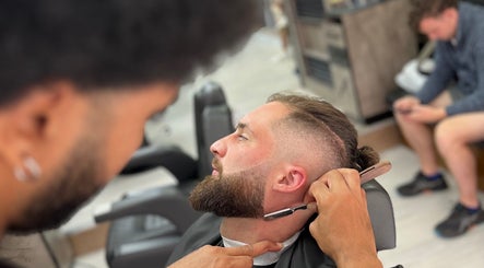 Beard grooming expertise at Cutsbyraff, Dublin, County Dublin, IE. Achieve a flawless look.