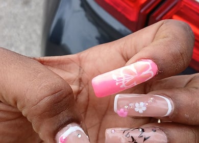 Intricate nail art design at Spa De Unique, Tillsonburg, Ontario, CA.