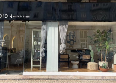 Front view of Studio4 beauty salon with stylish decor and plants in Lisboa, Lisboa, PT.