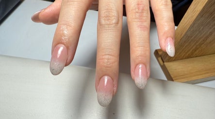 เล็บเจลสวยงามที่ Start Lash&Nails.Bkk, กรุงเทพมหานคร, กรุงเทพมหานคร, TH แสดงความเรียบหรูสไตล์ทันสมัย