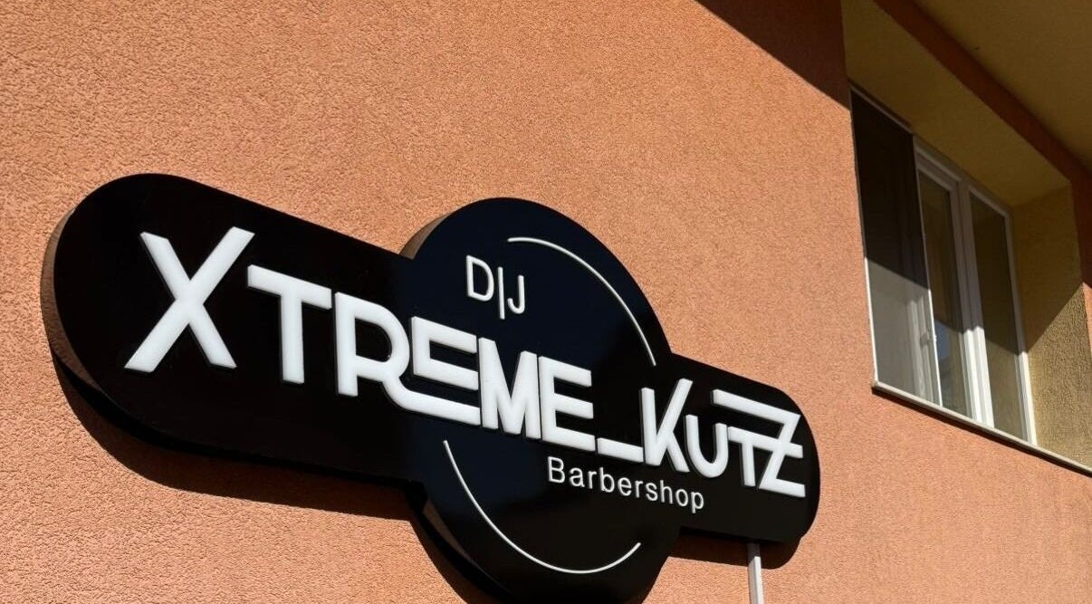 Xtreme Kutz barbershop sign on exterior wall, Varna, Varna, BG.