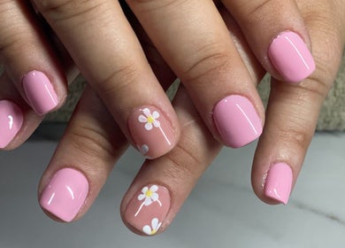 Elegant pink nails with floral design at Top Coated Lounge, Somerset West, Western Cape, ZA.