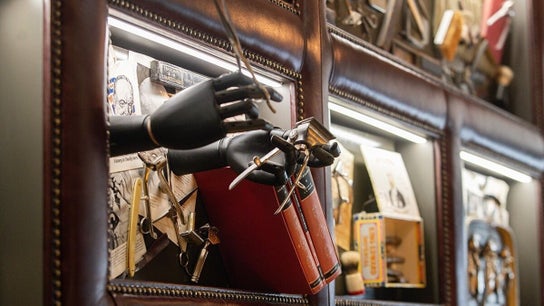 Mayfair - Curzon Street, Ted's Grooming Room 2