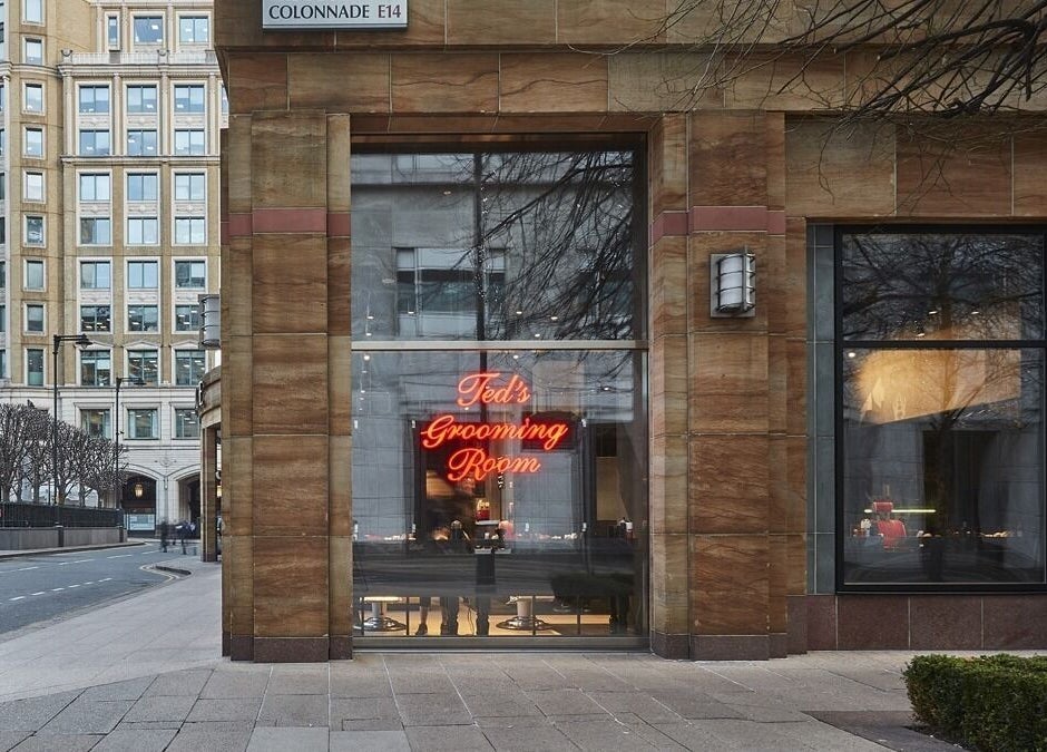 Exterior of Ted's Grooming Room at Cabot Place - Canary Wharf, London, England, GB.