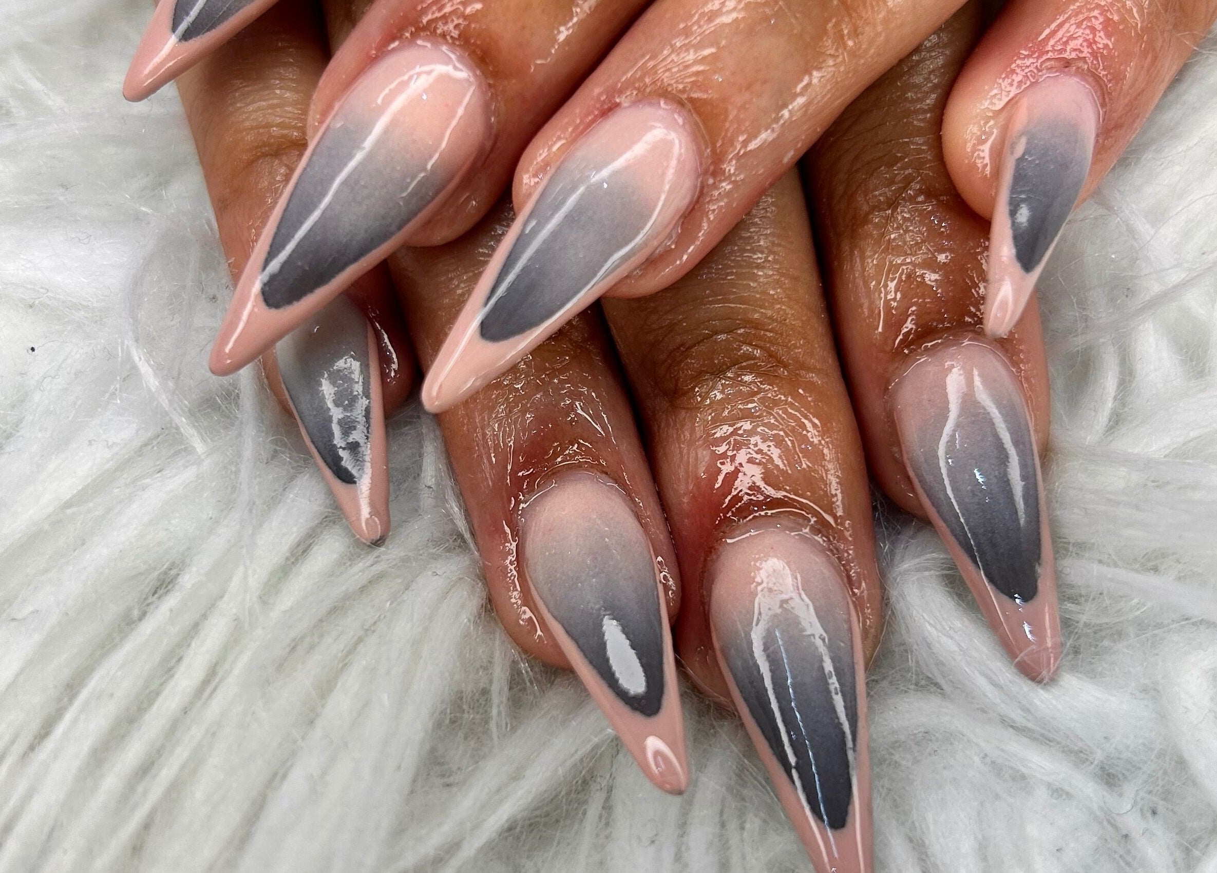 Elegant ombre nails at FOCHVILLE, Fochville, Gauteng, ZA - a showcase of expert nail artistry.