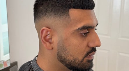 Close-up of tapered fade haircut at Barber Nick.LS, Twickenham, England, GB.