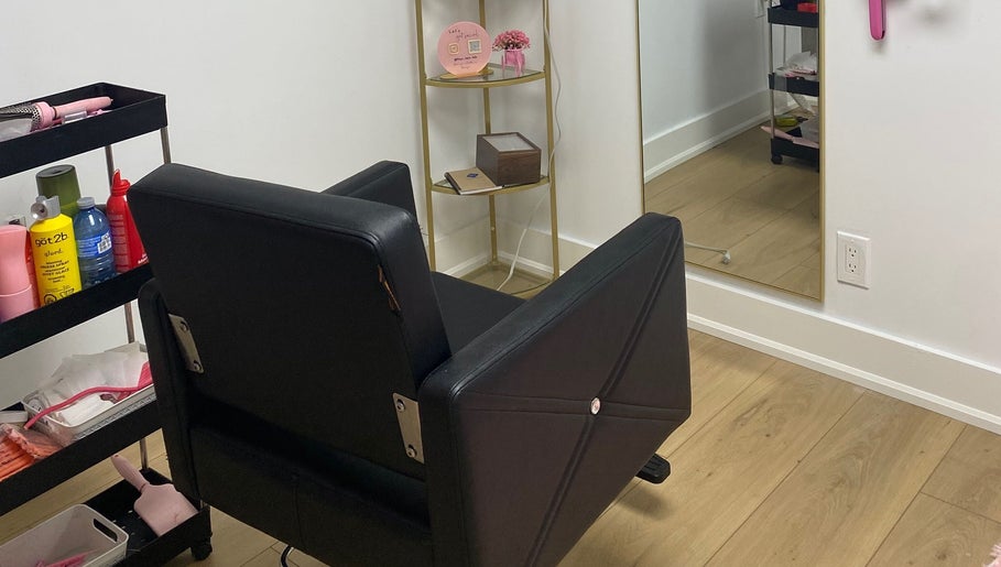 Elegant salon chair and mirror at Paradise Glamour Lounge INC., St. Catharines, Ontario, CA.
