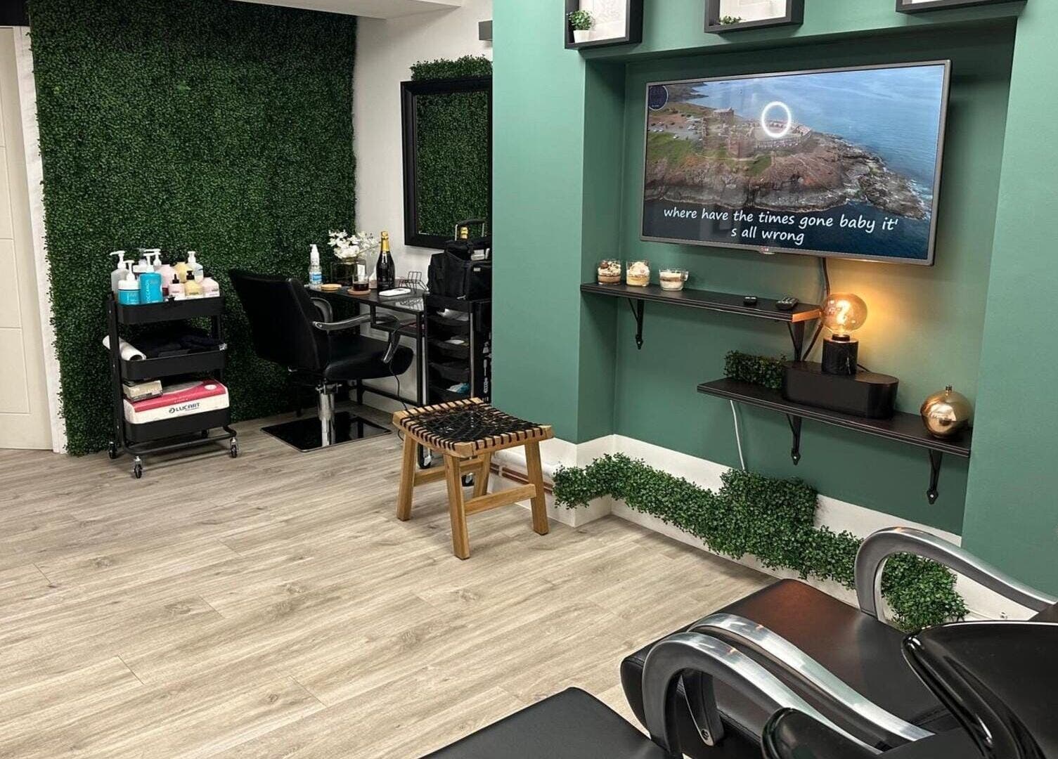 Chic interior of Glam Queen by Bilqis, London, England, GB with modern decor and styling chairs.