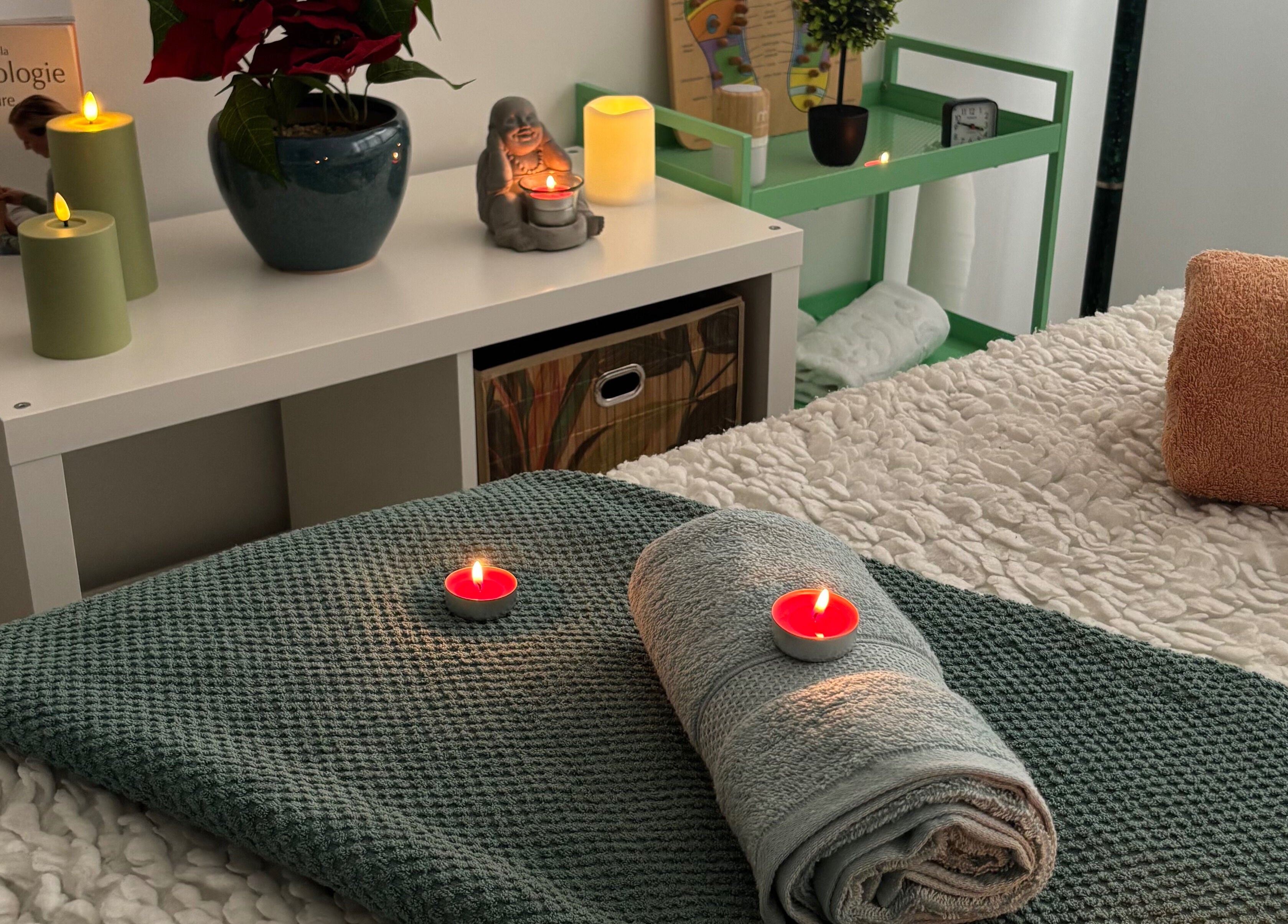 Détente avec bougies chez Ana Zen, Saint-paul-lès-dax, Nouvelle-aquitaine, FR.