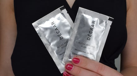 Algae peeling powder displayed at The Skin Studio Suffolk, Bury St Edmunds, England, GB.