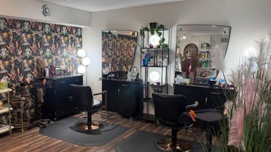 Rock N Rollerz Salon