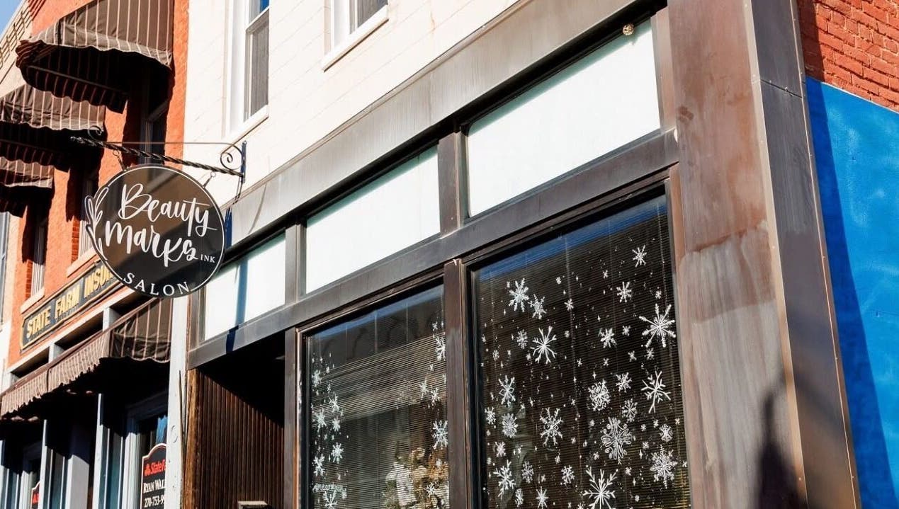 Front view of Skin By Macie in Murray, Kentucky, US with stylish signage and decorative window.