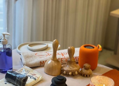 Massage tools and towel at Shospa Home Service I شوسبا خدمة منزلية in Riyadh, Riyadh Province, SA.