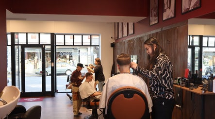 Kundehårklip på Carlsens Barbershop (Aarhus • M.P. Bruuns Gade) i Aarhus, DK.