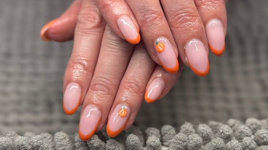 Beauty by Chloe Louise