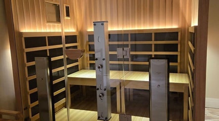 Luxurious sauna at Skin & Scalp, Mississauga, Ontario, CA, offering relaxation and wellness.