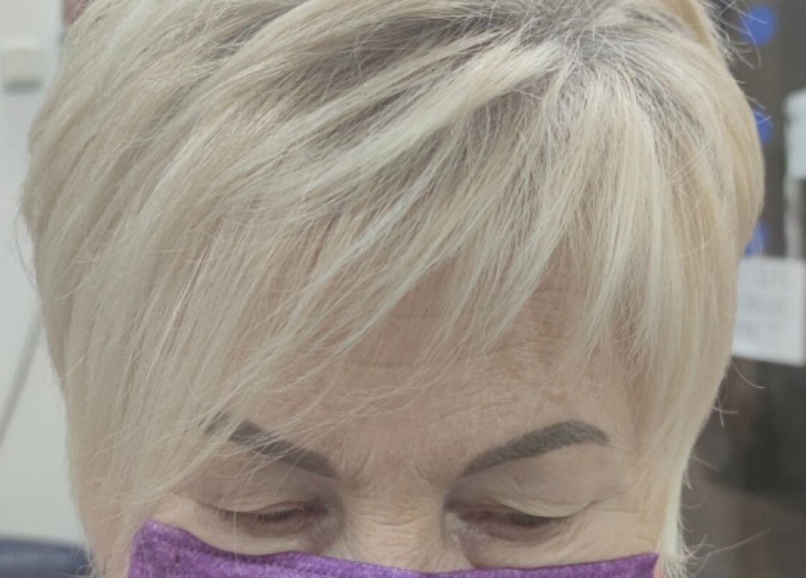 Современная женская стрижка в Tatyana Beauty, Бат Ям, Центр, IL.