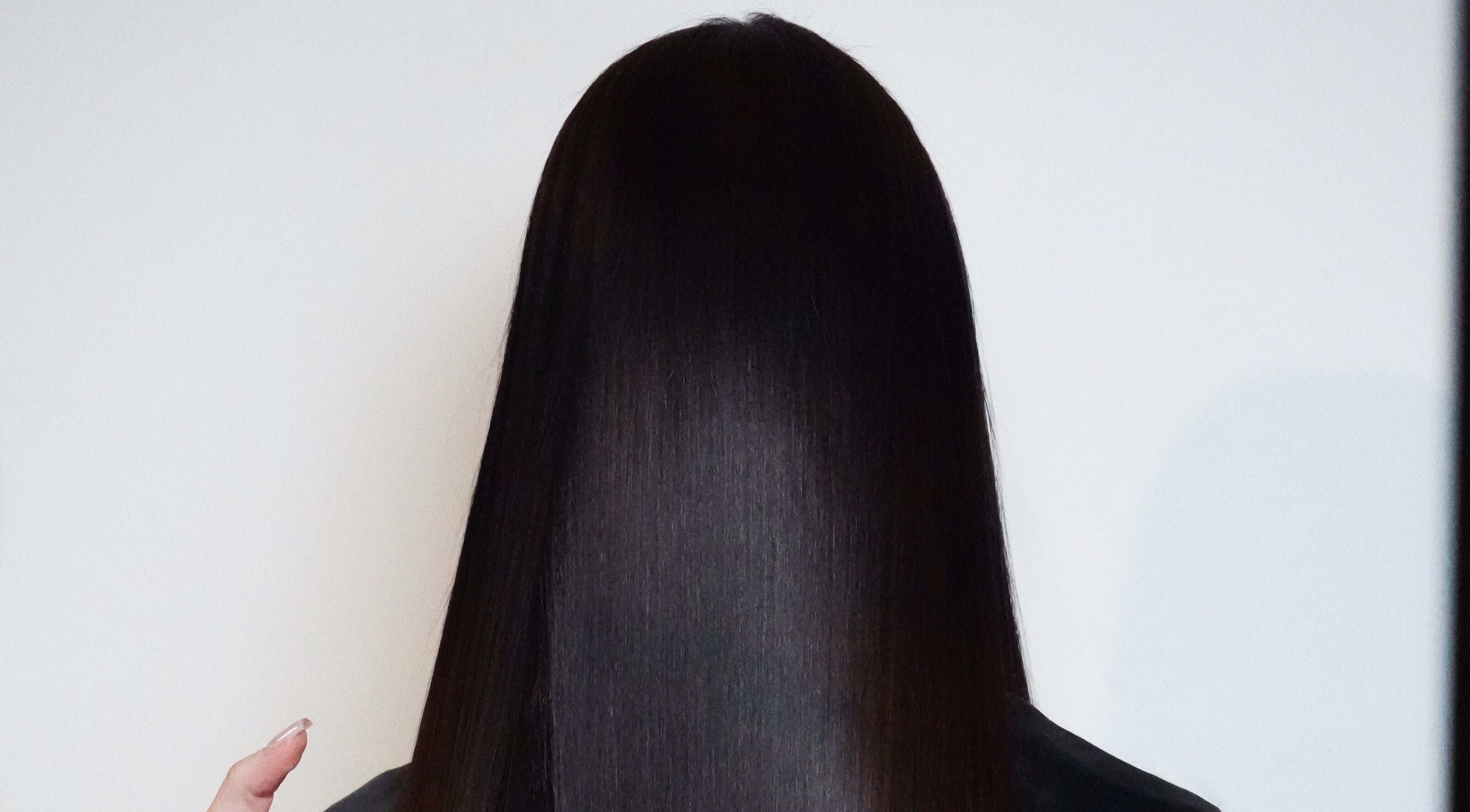 Silky, straight hair showcased at Glitz.Care.Bar, New Westminster, British Columbia, CA.