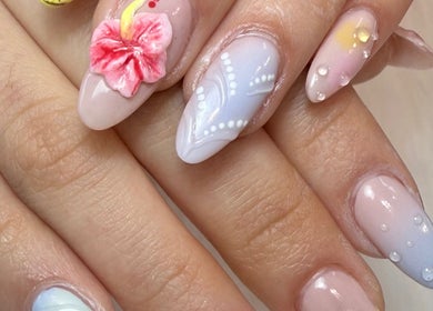 Intricate floral nail art design at Lotus Leaf Beauty Salon, Melbourne, Victoria, AU.