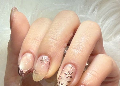 Intricate nail art at Lotus Leaf Beauty Salon, Melbourne, Victoria, AU. Perfect for beauty enthusiasts.